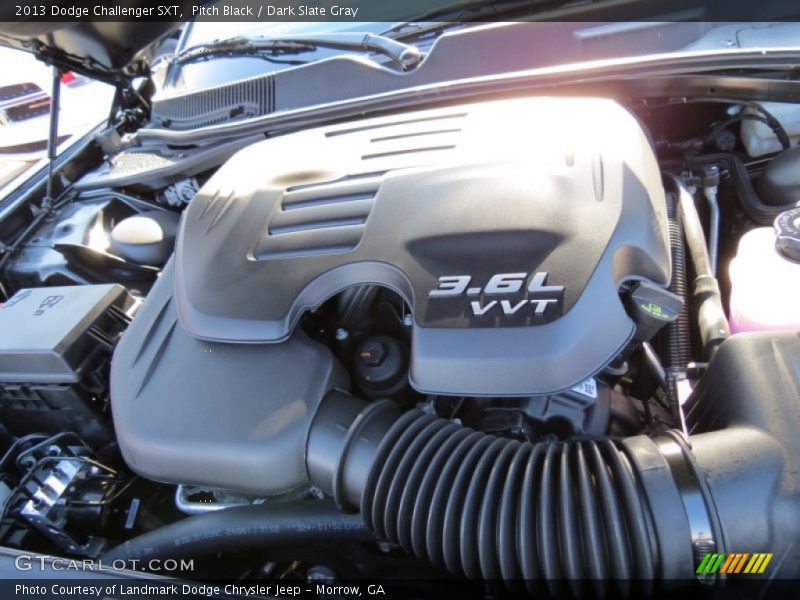 Pitch Black / Dark Slate Gray 2013 Dodge Challenger SXT