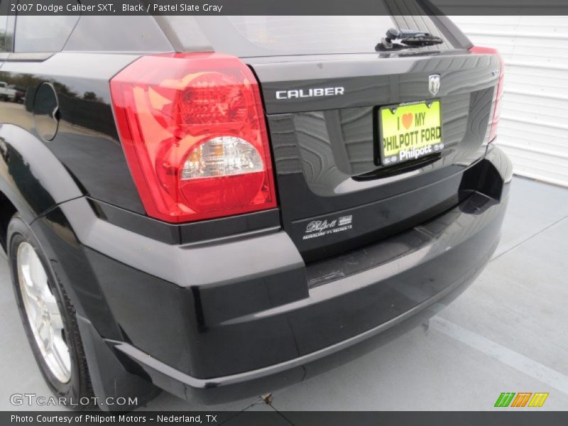 Black / Pastel Slate Gray 2007 Dodge Caliber SXT