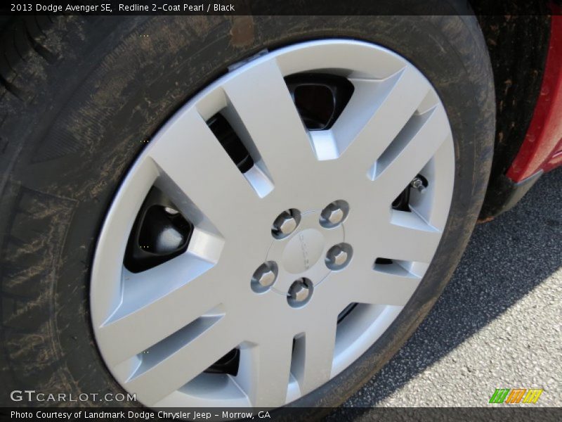 Redline 2-Coat Pearl / Black 2013 Dodge Avenger SE