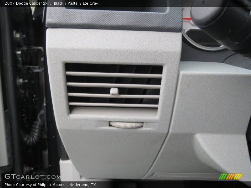 Black / Pastel Slate Gray 2007 Dodge Caliber SXT