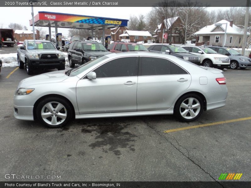 Classic Silver Metallic / Dark Charcoal 2010 Toyota Camry SE