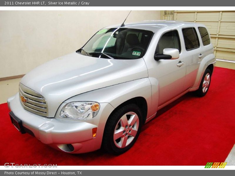 Silver Ice Metallic / Gray 2011 Chevrolet HHR LT