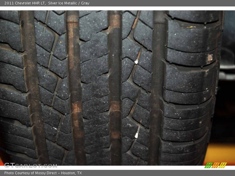 Silver Ice Metallic / Gray 2011 Chevrolet HHR LT