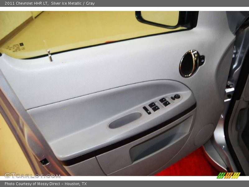 Silver Ice Metallic / Gray 2011 Chevrolet HHR LT