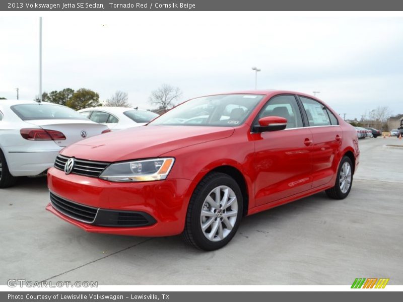Tornado Red / Cornsilk Beige 2013 Volkswagen Jetta SE Sedan