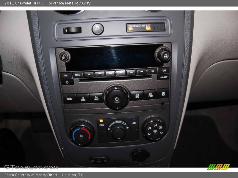Silver Ice Metallic / Gray 2011 Chevrolet HHR LT