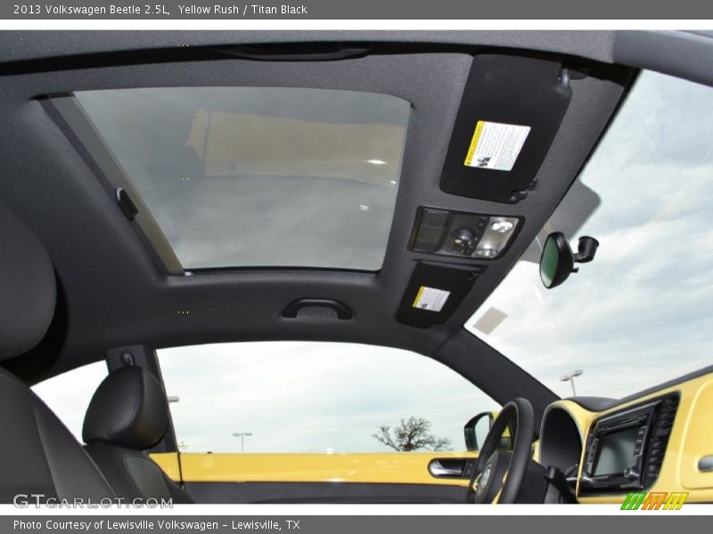 Yellow Rush / Titan Black 2013 Volkswagen Beetle 2.5L