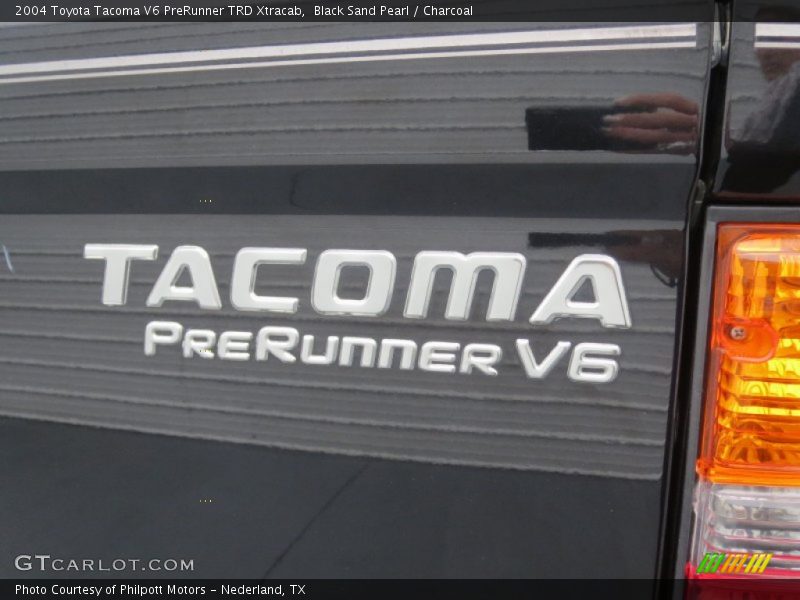 Black Sand Pearl / Charcoal 2004 Toyota Tacoma V6 PreRunner TRD Xtracab
