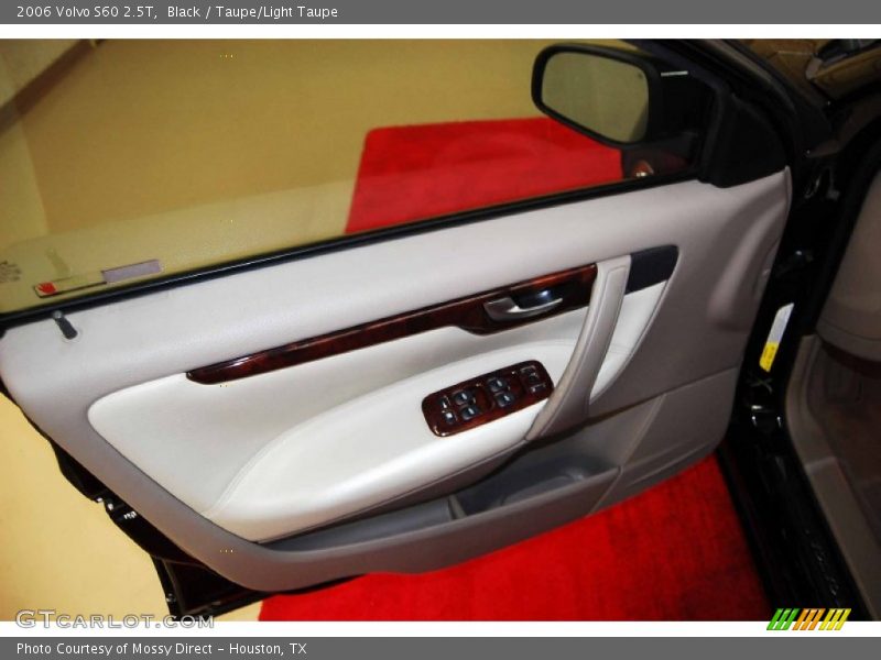 Black / Taupe/Light Taupe 2006 Volvo S60 2.5T