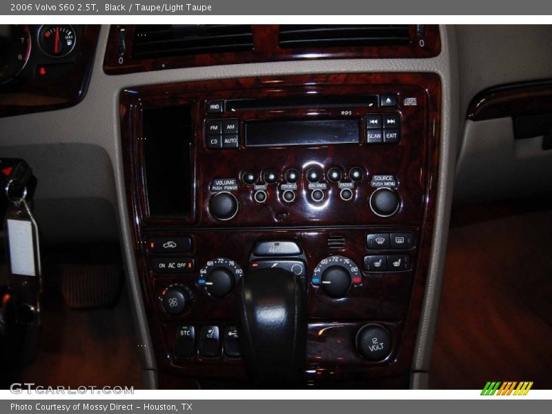 Black / Taupe/Light Taupe 2006 Volvo S60 2.5T