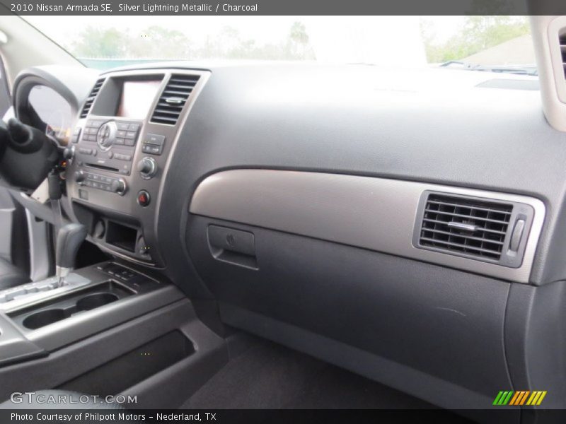 Silver Lightning Metallic / Charcoal 2010 Nissan Armada SE