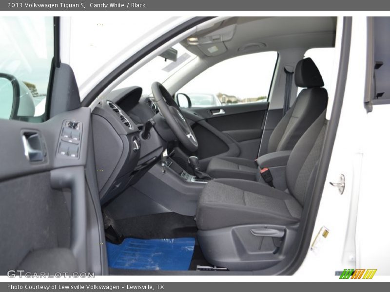 Candy White / Black 2013 Volkswagen Tiguan S
