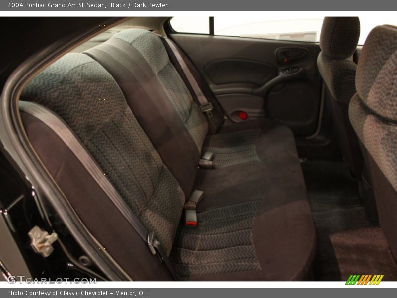 Black / Dark Pewter 2004 Pontiac Grand Am SE Sedan