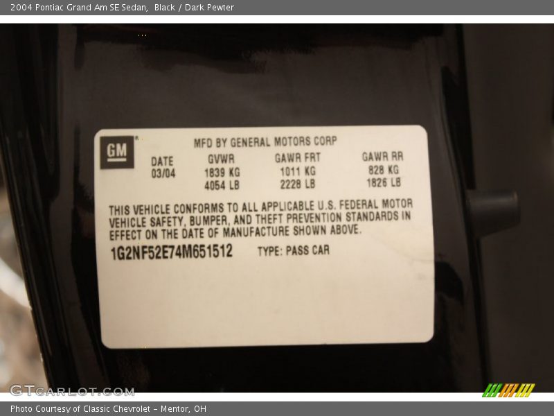Black / Dark Pewter 2004 Pontiac Grand Am SE Sedan