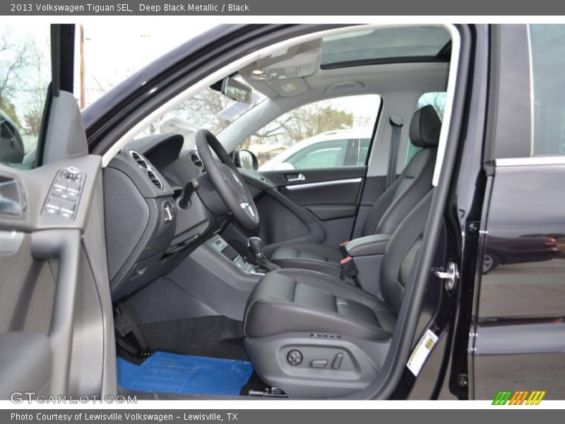 Deep Black Metallic / Black 2013 Volkswagen Tiguan SEL
