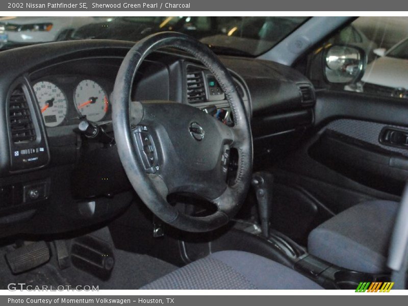 Sherwood Green Pearl / Charcoal 2002 Nissan Pathfinder SE