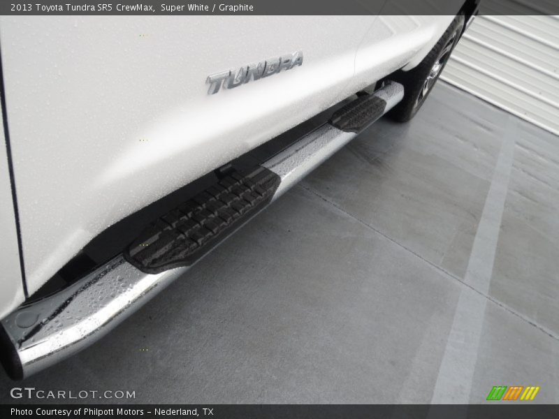 Super White / Graphite 2013 Toyota Tundra SR5 CrewMax