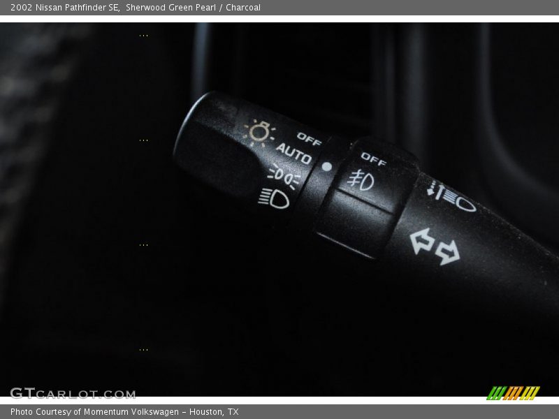 Sherwood Green Pearl / Charcoal 2002 Nissan Pathfinder SE