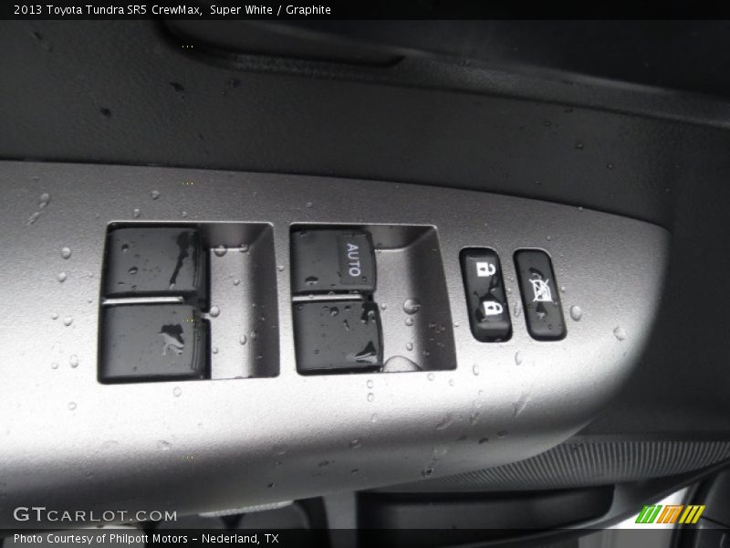 Super White / Graphite 2013 Toyota Tundra SR5 CrewMax