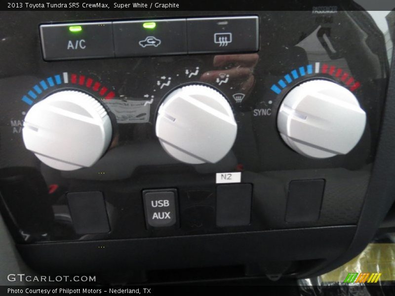 Super White / Graphite 2013 Toyota Tundra SR5 CrewMax