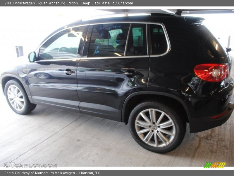 Deep Black Metallic / Charcoal 2010 Volkswagen Tiguan Wolfsburg Edition