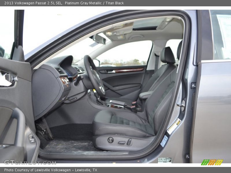 Platinum Gray Metallic / Titan Black 2013 Volkswagen Passat 2.5L SEL