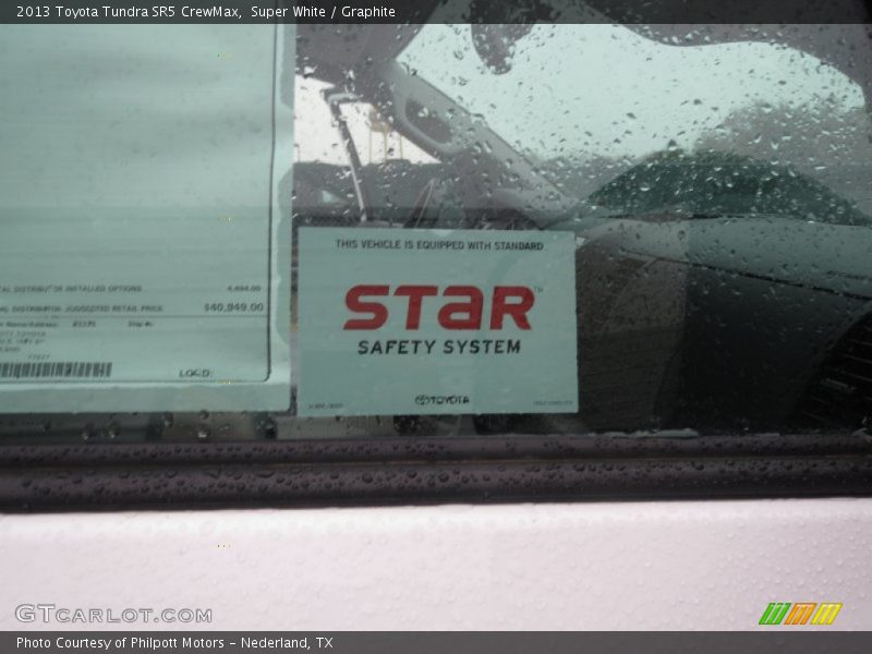Super White / Graphite 2013 Toyota Tundra SR5 CrewMax