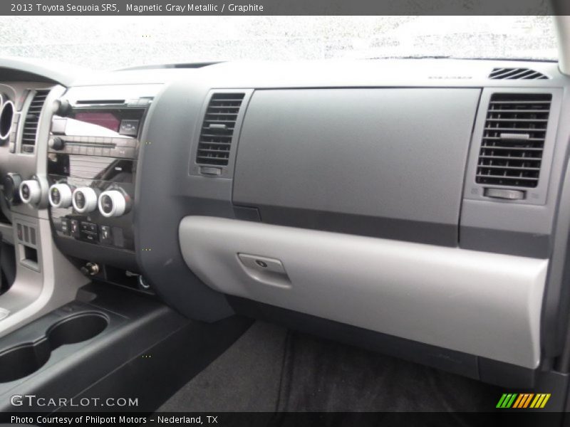 Magnetic Gray Metallic / Graphite 2013 Toyota Sequoia SR5