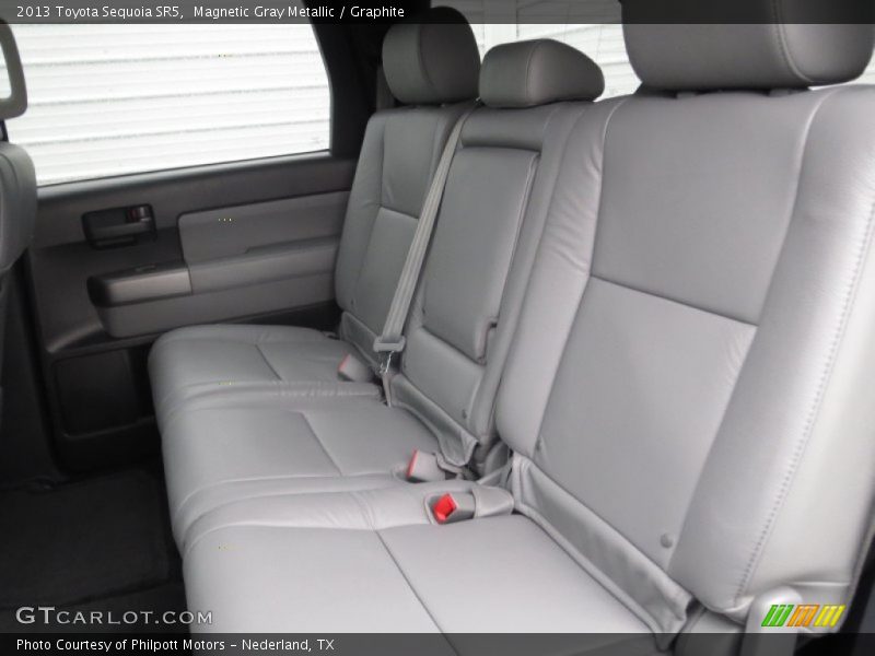 Magnetic Gray Metallic / Graphite 2013 Toyota Sequoia SR5