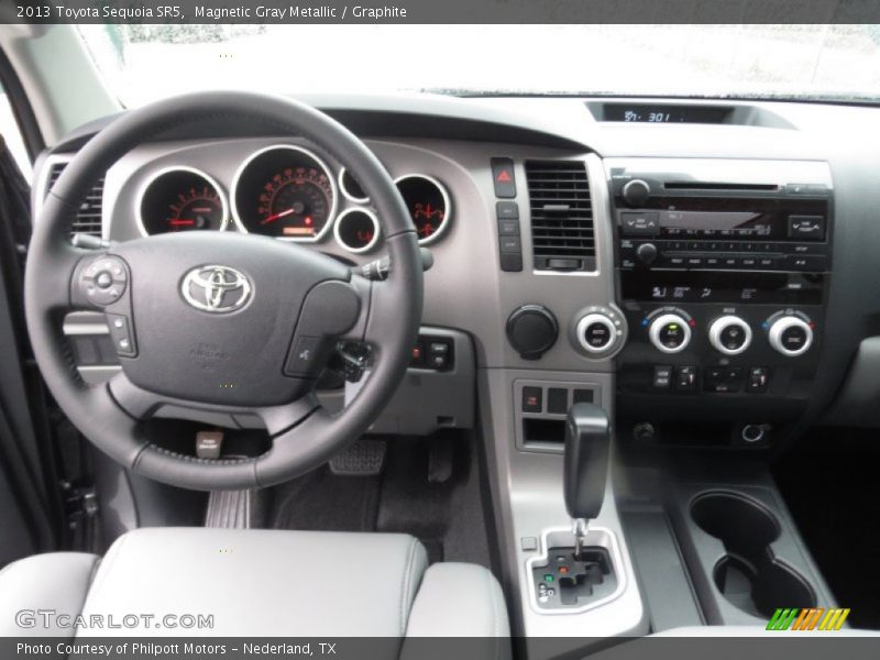 Magnetic Gray Metallic / Graphite 2013 Toyota Sequoia SR5