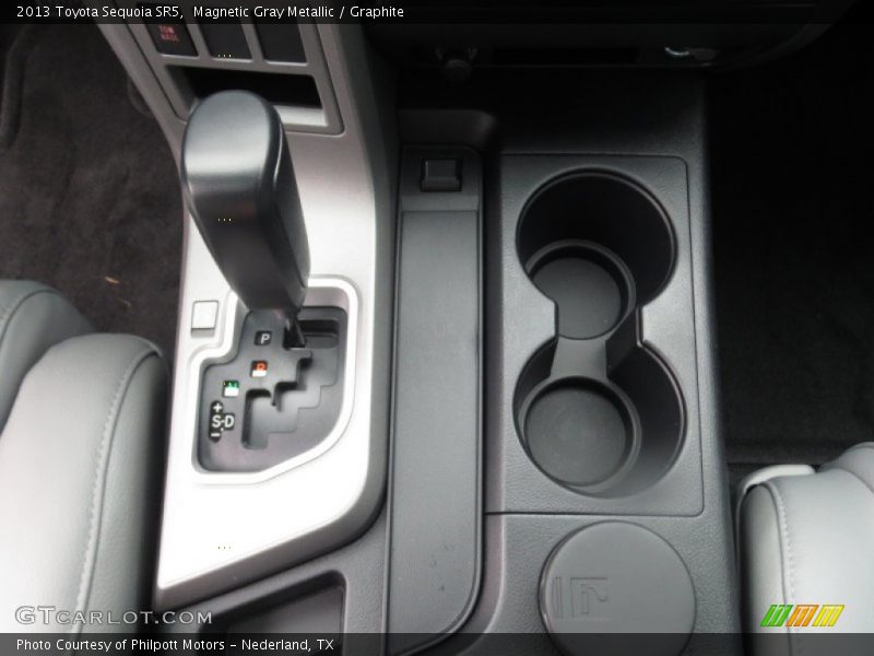 Magnetic Gray Metallic / Graphite 2013 Toyota Sequoia SR5