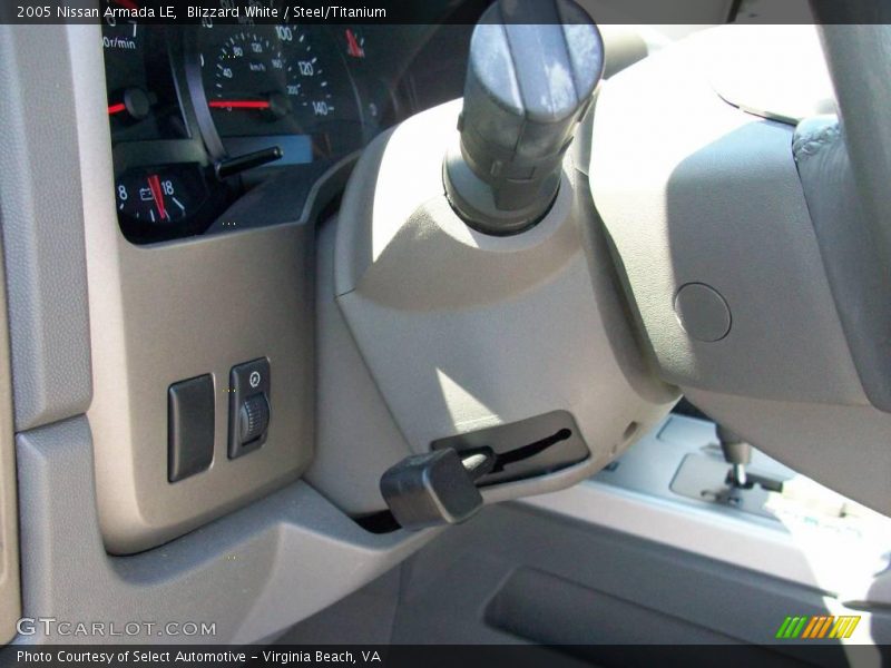 Blizzard White / Steel/Titanium 2005 Nissan Armada LE