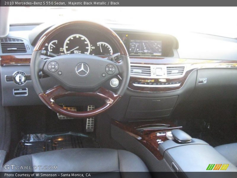 Majestic Black Metallic / Black 2010 Mercedes-Benz S 550 Sedan