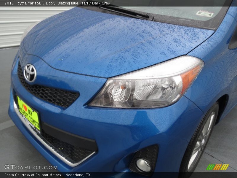 Blazing Blue Pearl / Dark Gray 2013 Toyota Yaris SE 5 Door