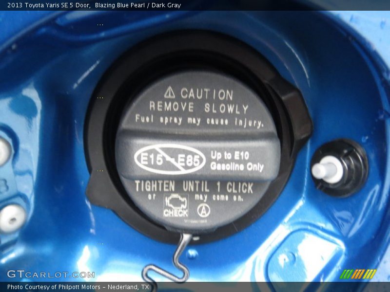 Blazing Blue Pearl / Dark Gray 2013 Toyota Yaris SE 5 Door