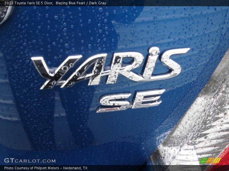  2013 Yaris SE 5 Door Logo