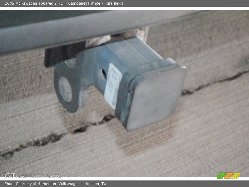 Campanella White / Pure Beige 2009 Volkswagen Touareg 2 TDI