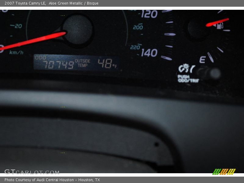 Aloe Green Metallic / Bisque 2007 Toyota Camry LE