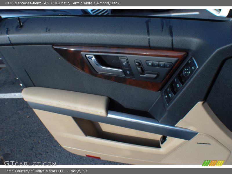 Arctic White / Almond/Black 2010 Mercedes-Benz GLK 350 4Matic