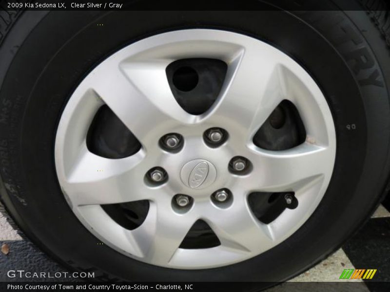 Clear Silver / Gray 2009 Kia Sedona LX