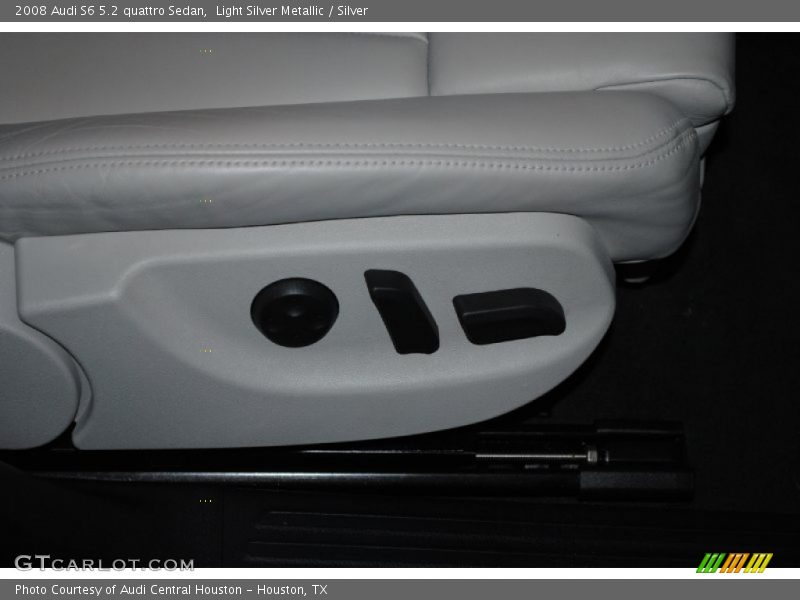 Light Silver Metallic / Silver 2008 Audi S6 5.2 quattro Sedan