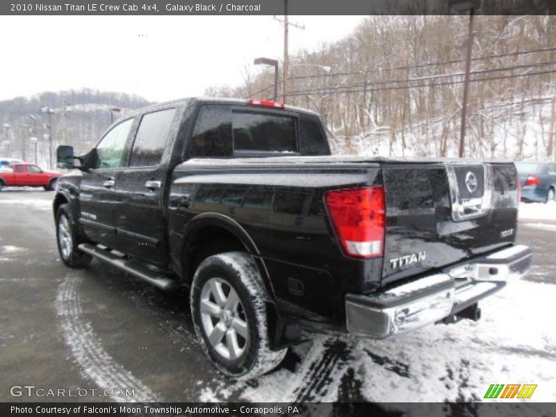 Galaxy Black / Charcoal 2010 Nissan Titan LE Crew Cab 4x4