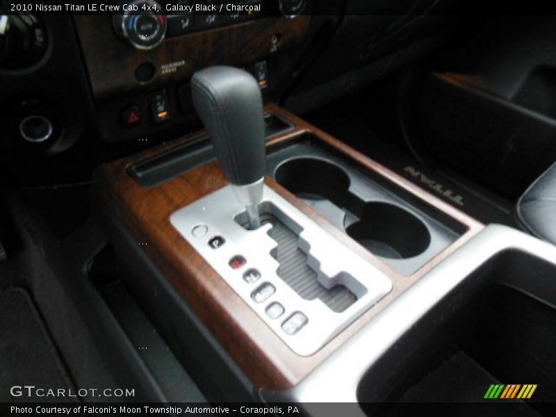 Galaxy Black / Charcoal 2010 Nissan Titan LE Crew Cab 4x4