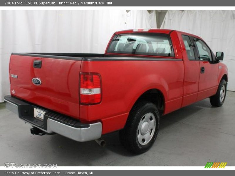 Bright Red / Medium/Dark Flint 2004 Ford F150 XL SuperCab