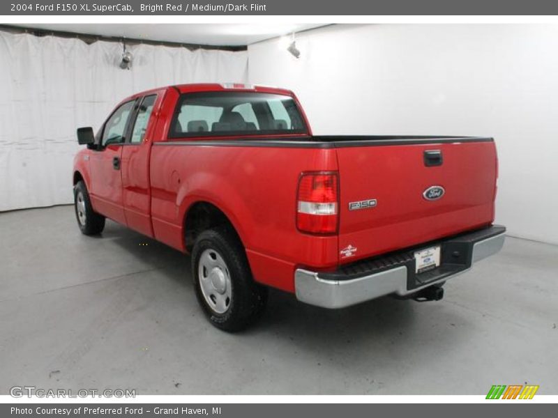 Bright Red / Medium/Dark Flint 2004 Ford F150 XL SuperCab