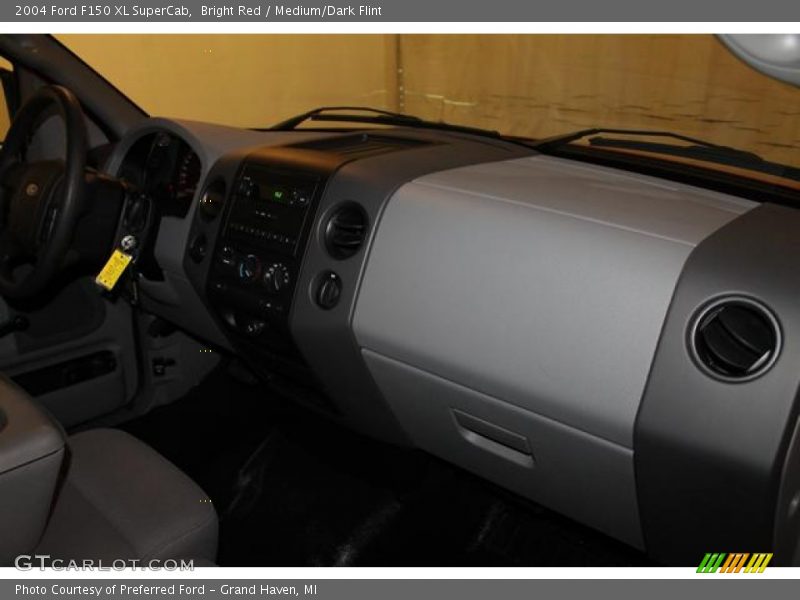 Bright Red / Medium/Dark Flint 2004 Ford F150 XL SuperCab