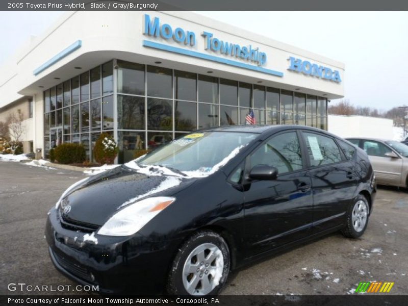 Black / Gray/Burgundy 2005 Toyota Prius Hybrid