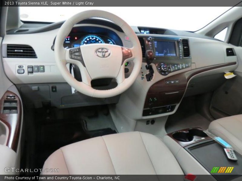 Super White / Light Gray 2013 Toyota Sienna XLE