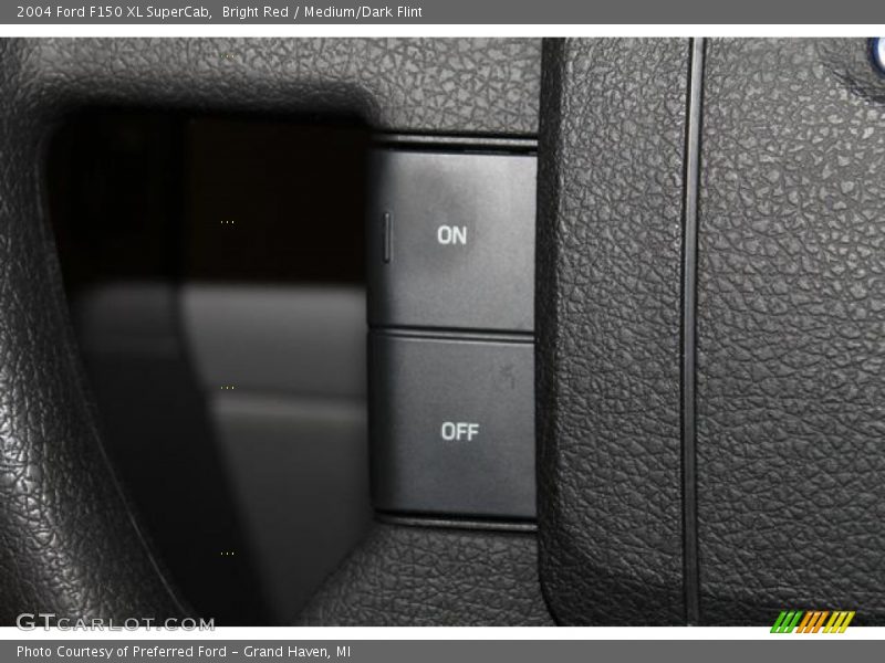 Bright Red / Medium/Dark Flint 2004 Ford F150 XL SuperCab