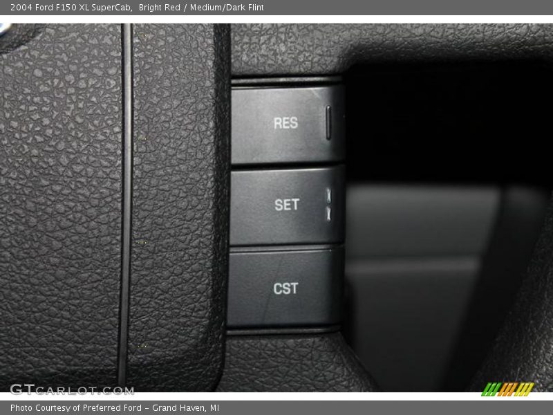 Bright Red / Medium/Dark Flint 2004 Ford F150 XL SuperCab
